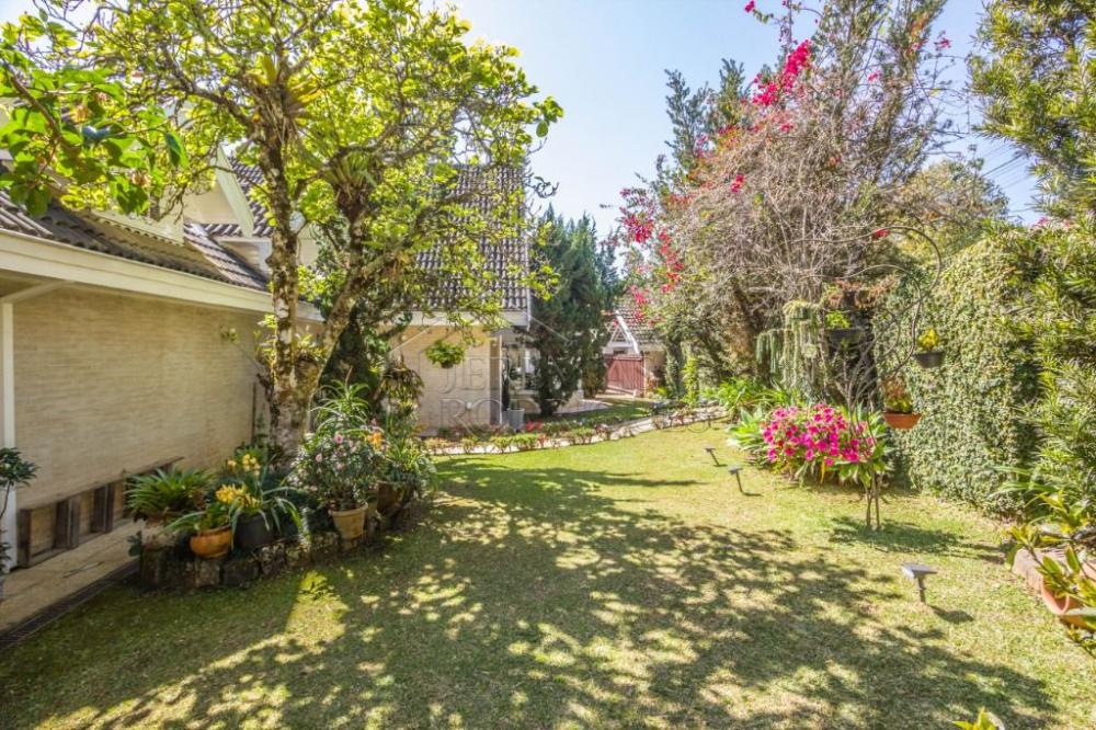 Casa à venda por R$ 6.350.000,00 - Campos do Jordão/SP