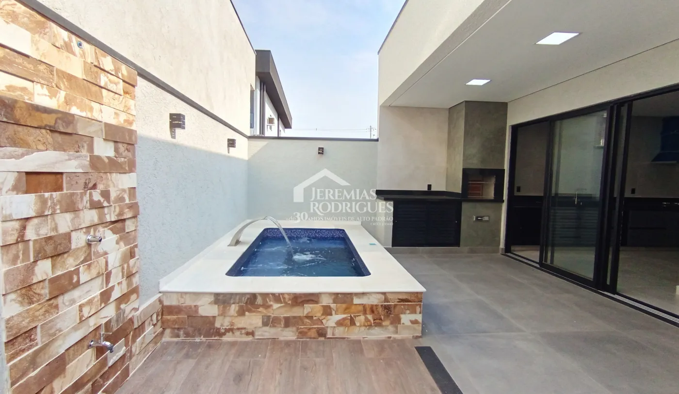 Casa à venda com 3 dormitórios no Condomínio Pérola do Vale em Tremembé/SP.