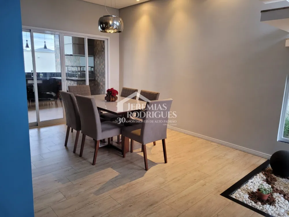 Casa com 3 quartos, 306 m², à venda por R$ 1.450.000- Condomínio Ouro Ville - Taubaté/SP