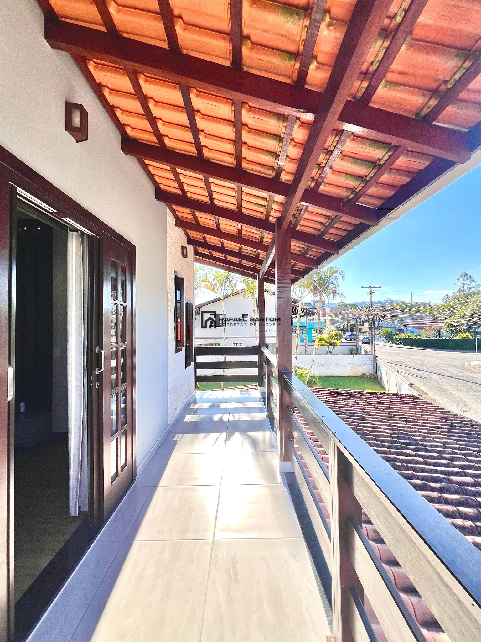 CASA COM PISCINA NA BARRA DO RIO CERRO — foto 26