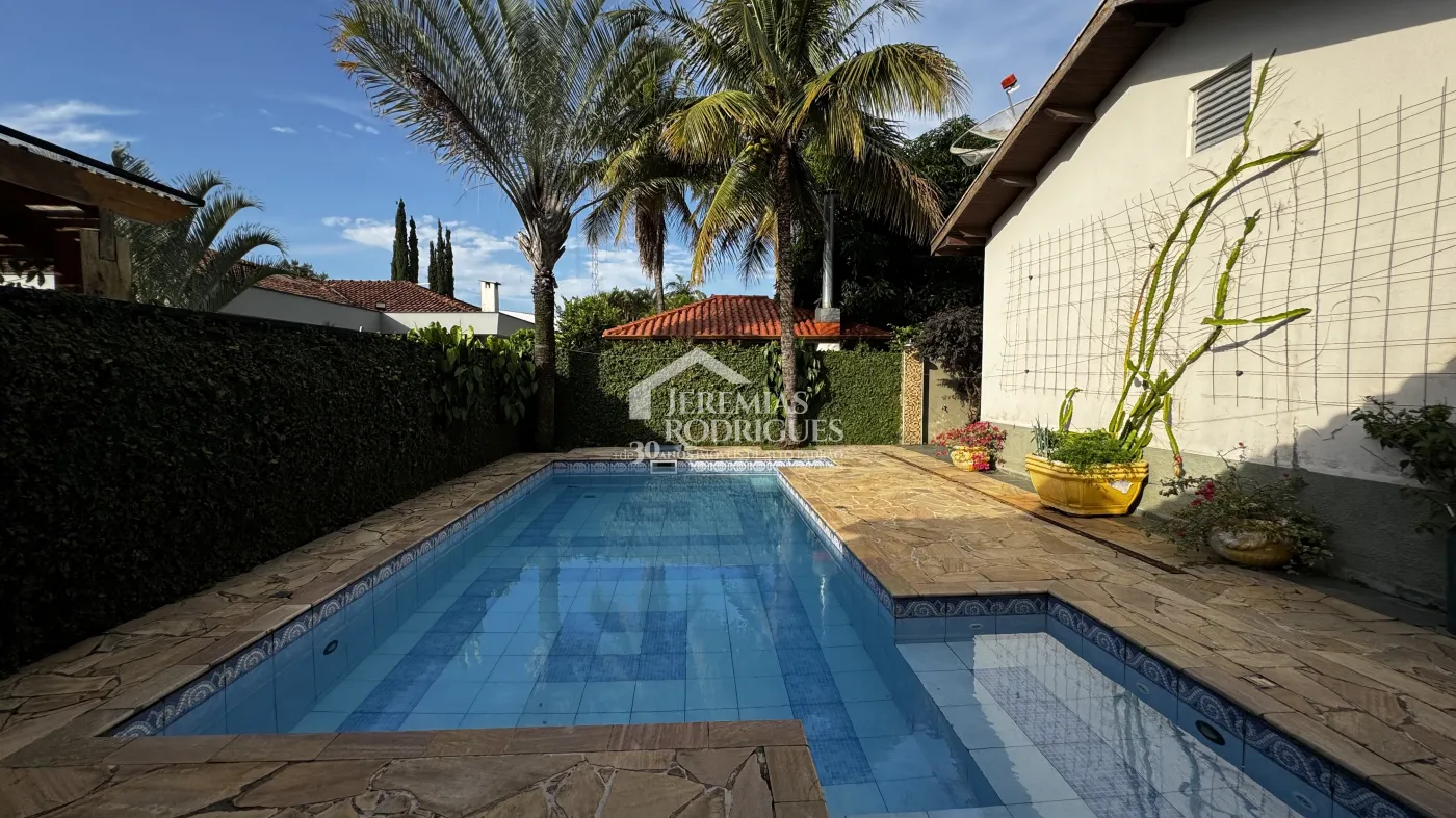 Casa à venda com 6 dormitórios no Condomínio Vale do Sol em Tremembé/SP