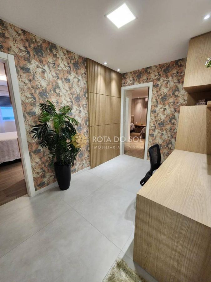 Place Vendôme Apartamento 4 Suítes em Meia Praia Itapema SC