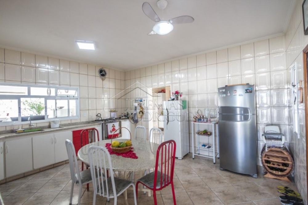 Casa à venda por R$ 2.500.000,00 - Pindamonhangaba/SP