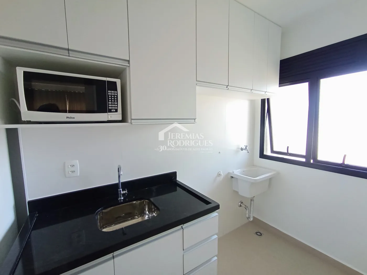 Flat para locação, 55 m² no Condomínio Residencial Lofts Arts Design em Taubaté/SP.