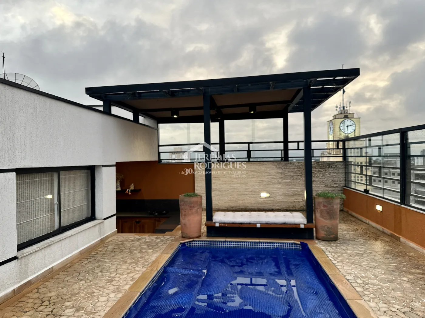 Apartamento com 2 dormitórios, 171 m² - Edifício Solar dos Juritis - Taubaté/SP.