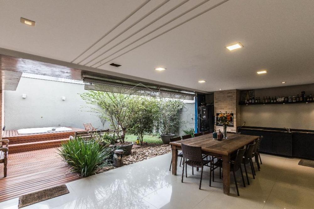 Casa à venda por R$ 1.300.000,00 - Tremembé/SP