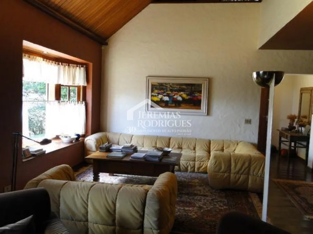 Casa com 4 dormitórios, 600 m² - Descansópolis - Campos do Jordão/SP.