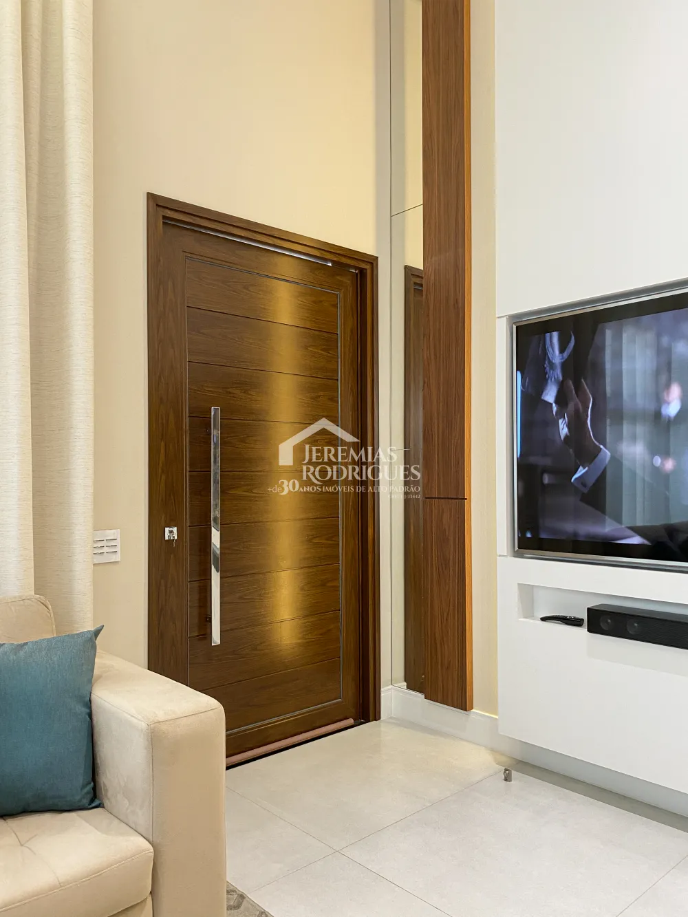 Casa com 3 quartos, 203 m², à venda por R$ 1.490.000- Condomínio Colinas do Belém - Taubaté/SP