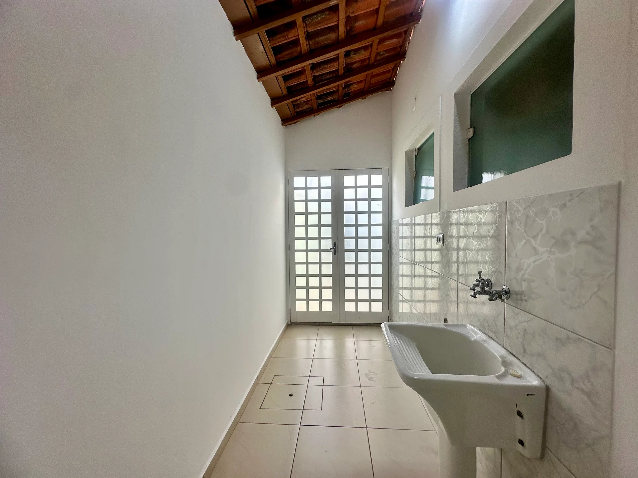 Casa para venda e locação no Condominio Vila Verde em Taubaté/SP. 