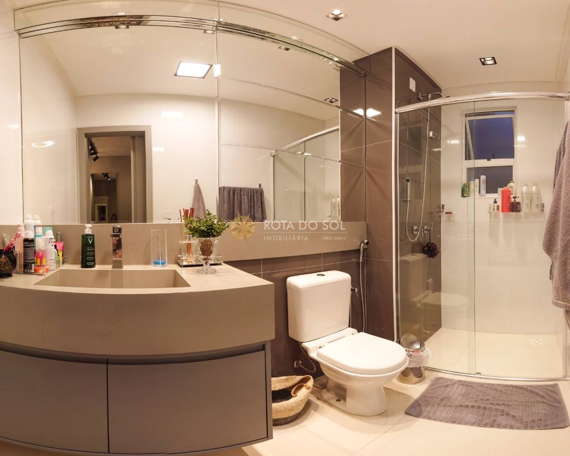 Imperial Palace Apartamento 5 Suítes e 3 Vagas em Meia Praia Itapema SC — foto 35