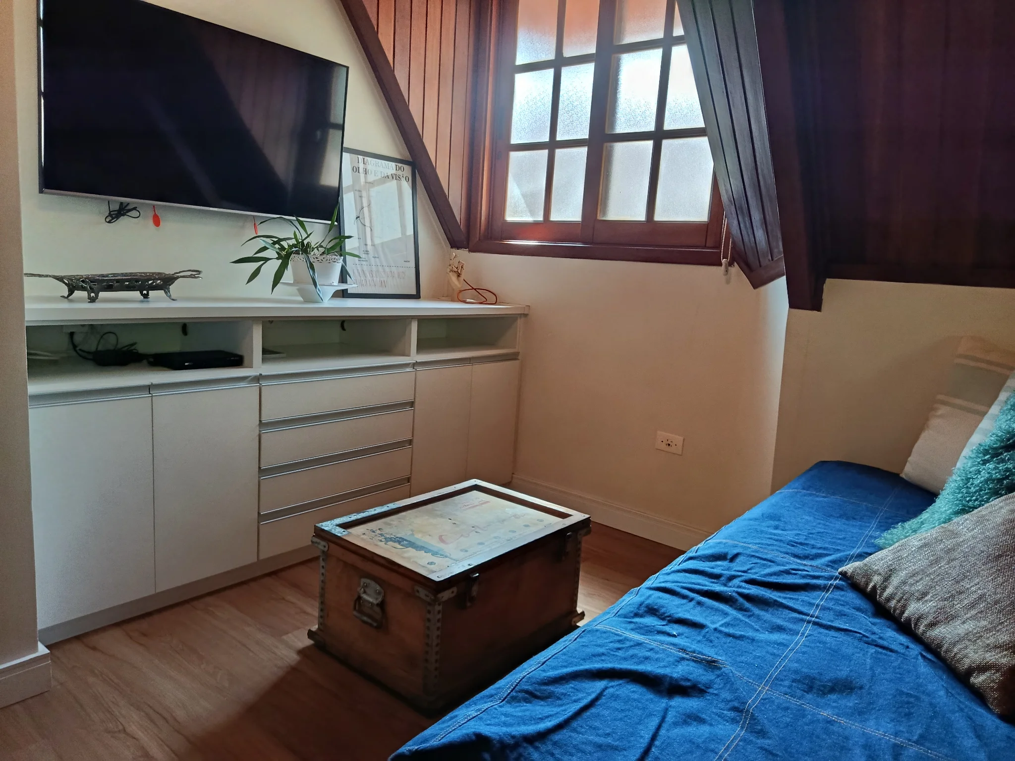 Casa à venda com 5 dormitórios no Condomínio Villagio Del Sole em Campos do Jordão/SP. 