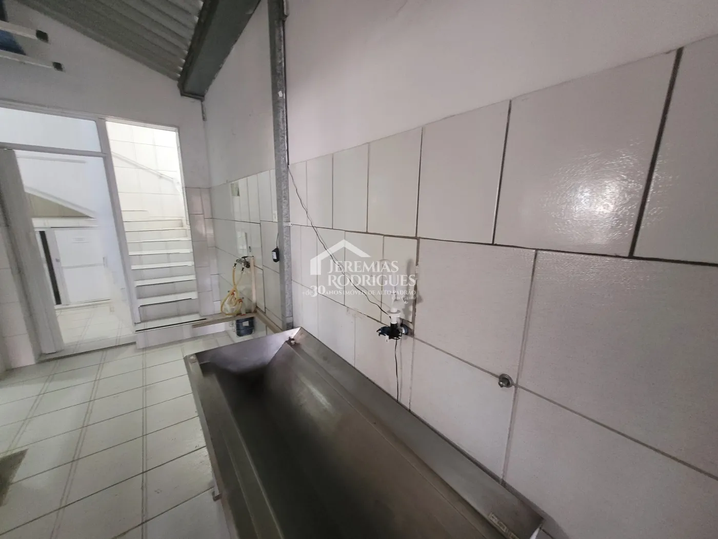 Cozinha industrial com 360 m² - Residencial Ouro Verde - Pindamonhangaba/SP.