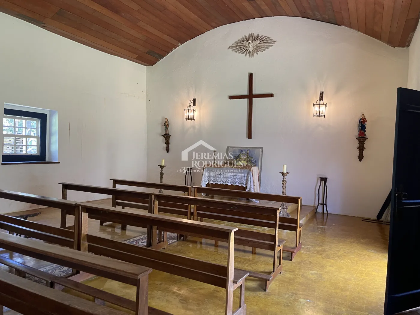 Fazenda com 12 dormitórios - Taubaté/SP