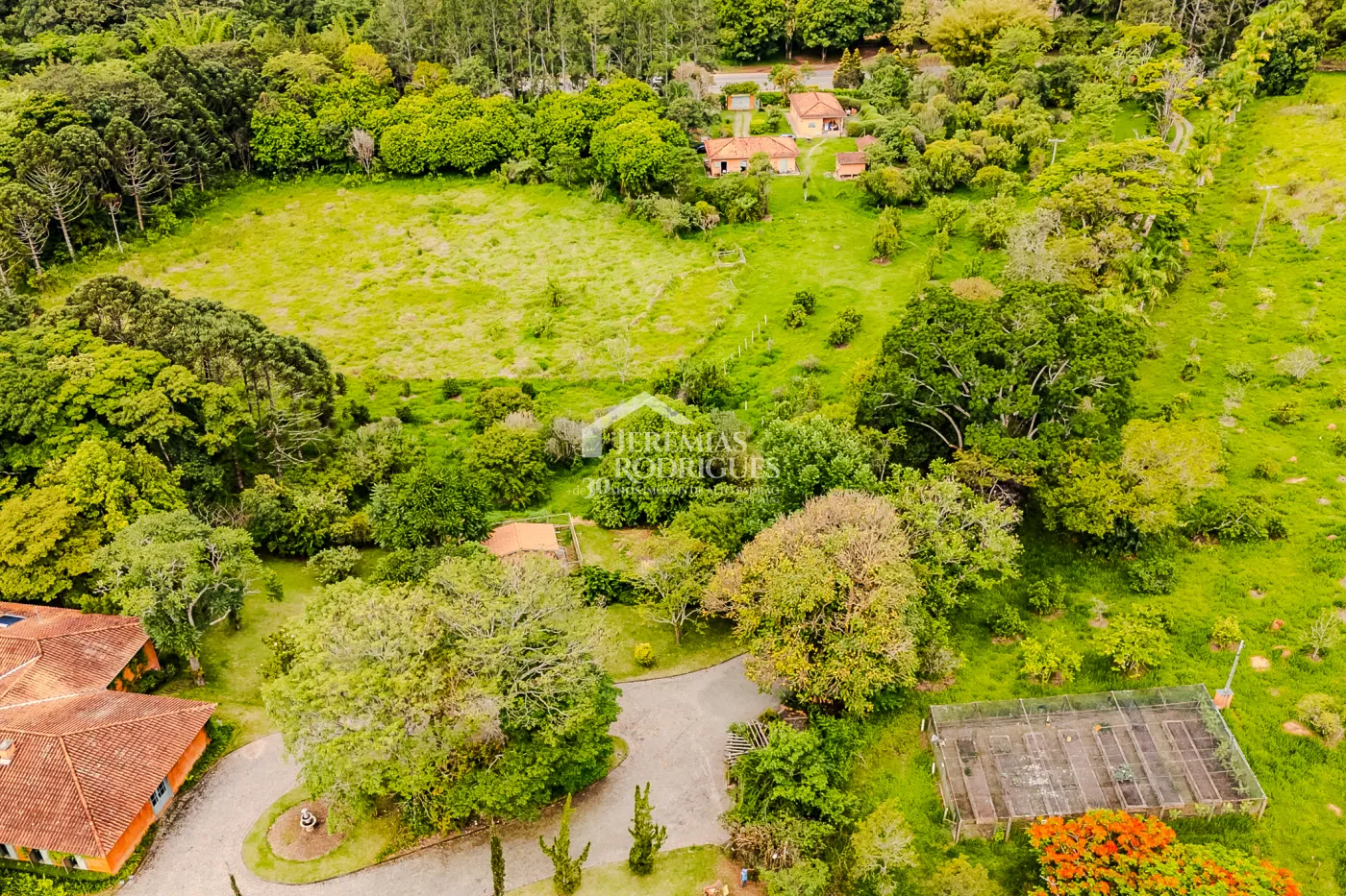 Casa à venda por R$ 6.200.000,00 - Cunha/SP