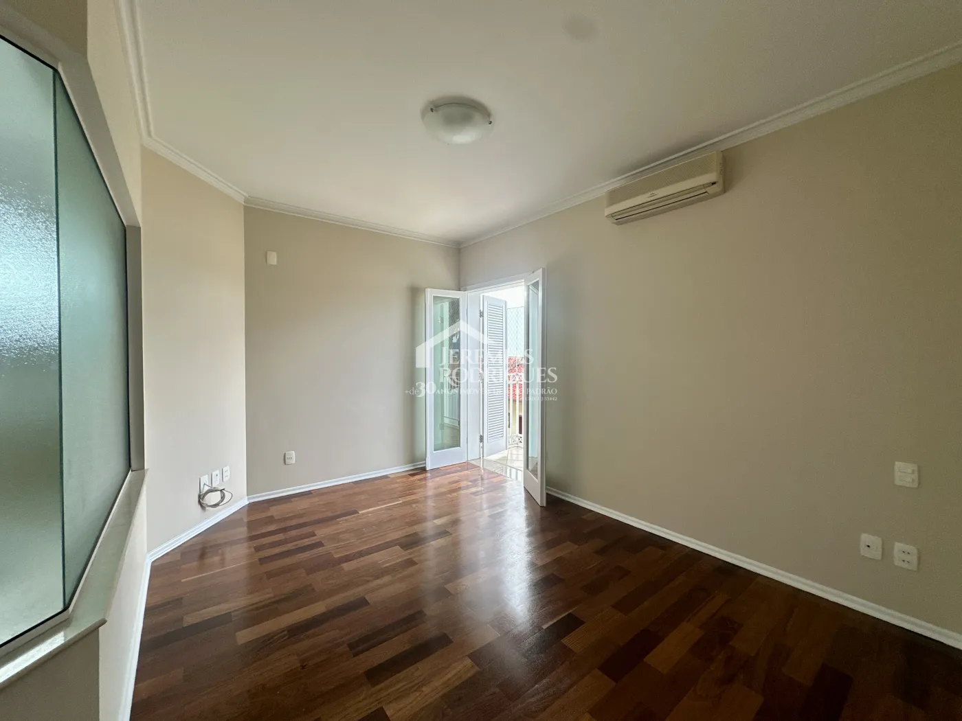 Casa para locação com 4 dormitórios no Condomínio Taubaté Village em Taubaté/SP - foto 54