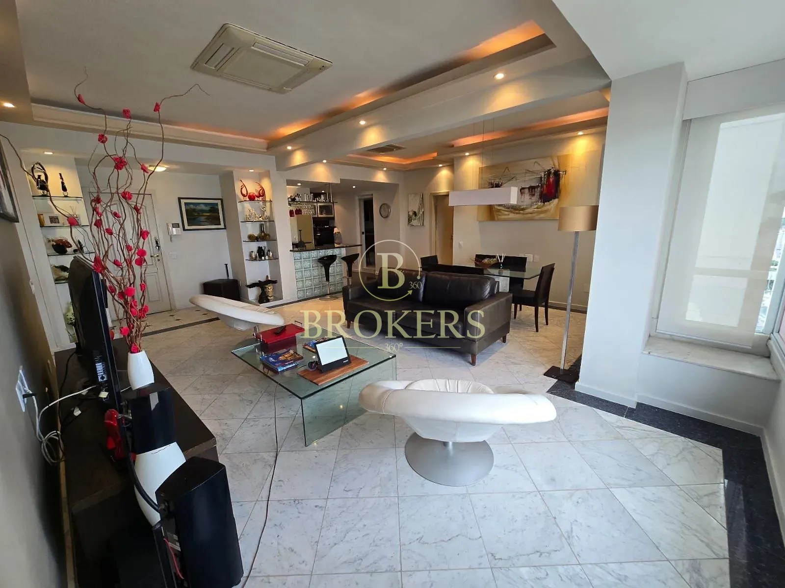 Cobertura / Penthouse à venda, Avenida Atlântica - Copacabana. Varanda, 3 quartos sendo 2 suítes. — foto 11