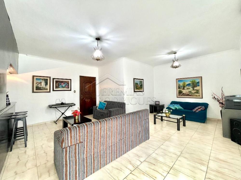 Casa para alugar por R$ 6.500,00 - Taubaté/SP