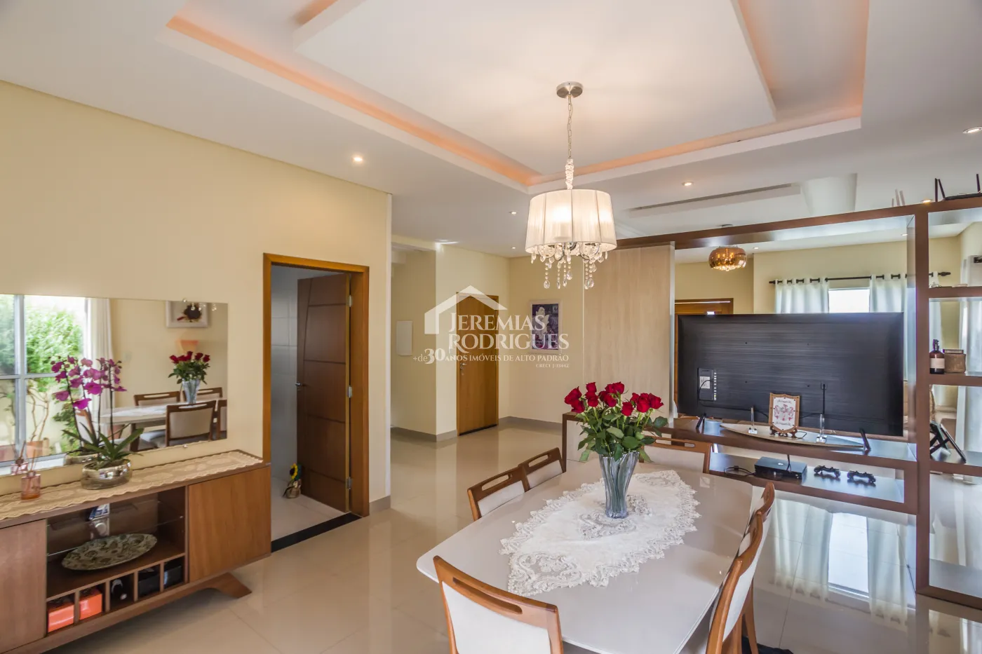 Casa com 4 dormitórios, 295 m² - Condomínio Reserva dos Lagos - Pindamonhangaba/SP