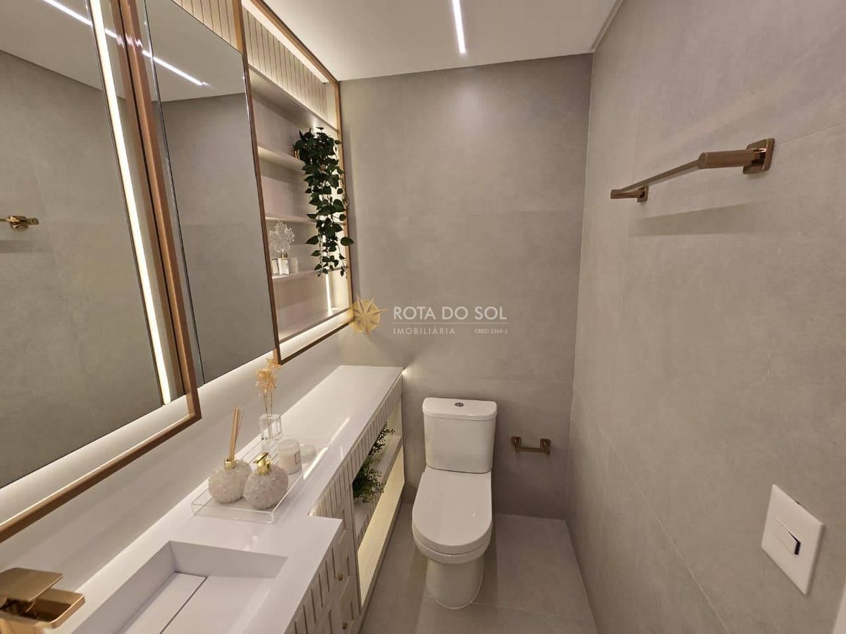 Impéria del Mare Apartamento com 4 Suítes e 3 Vagas na Meia Praia — foto 29