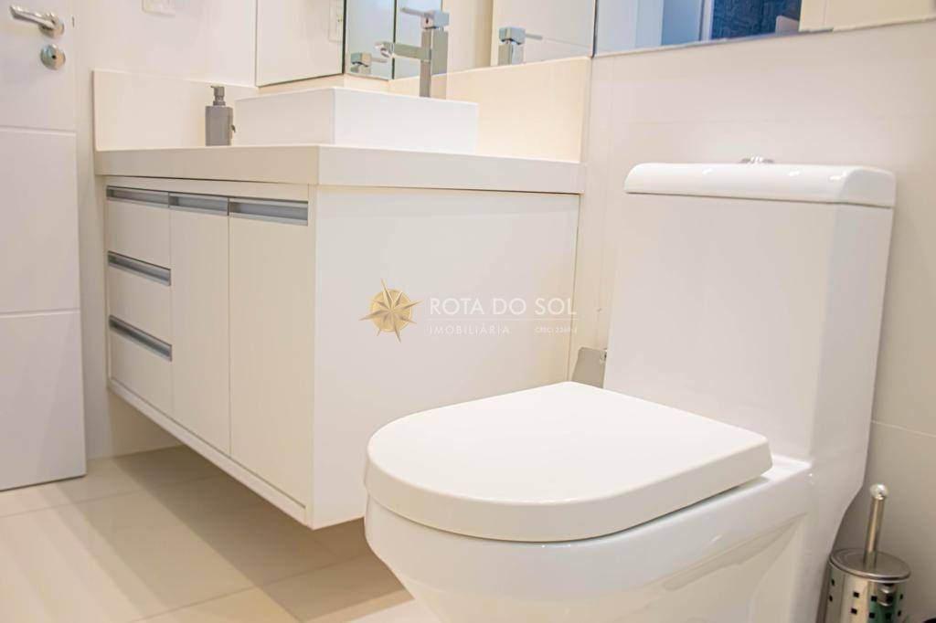 Mount Sinai Apartamento 4 Suítes Meia Praia Itapema SC