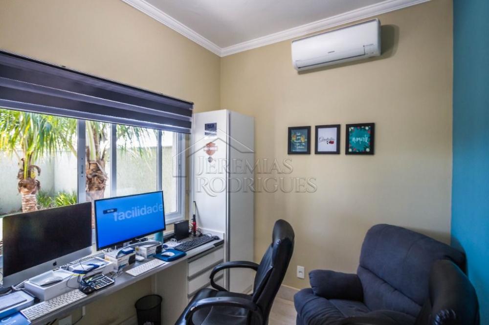 Casa para venda e locação com 4 suítes no Condomínio Real Ville em Pindamonhangaba/SP