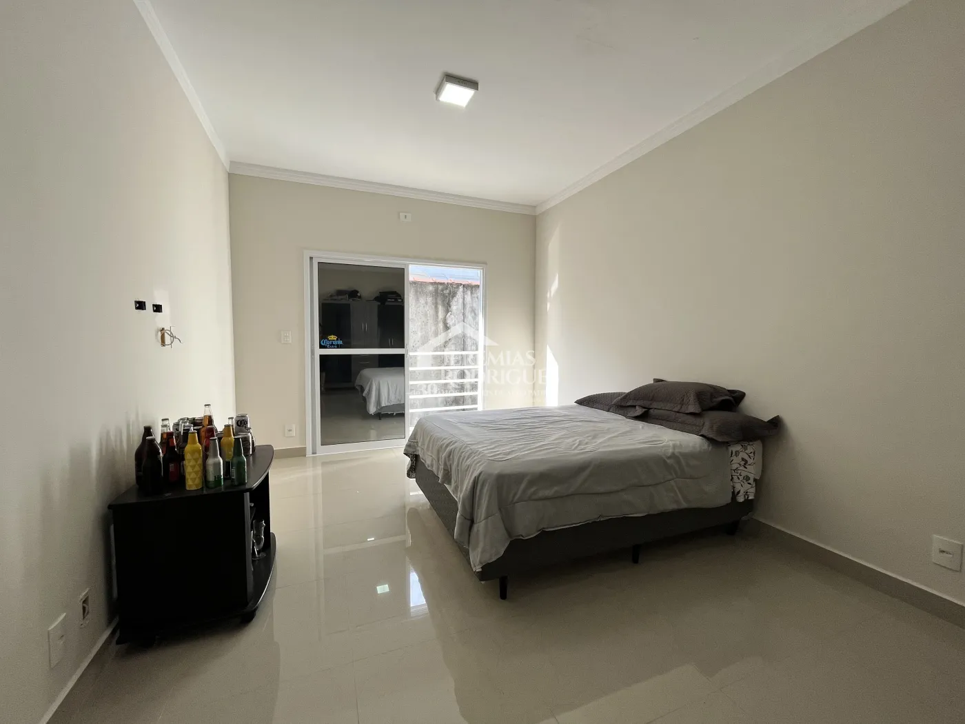 Casa de 693 m² à venda por R$ 2.104.000,00 - Tremembé/SP