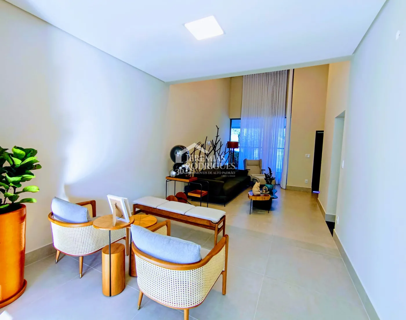 Casa mobiliada e decorada à venda com Exclusividade no Condomínio Cyrella Landscape em Taubaté/SP