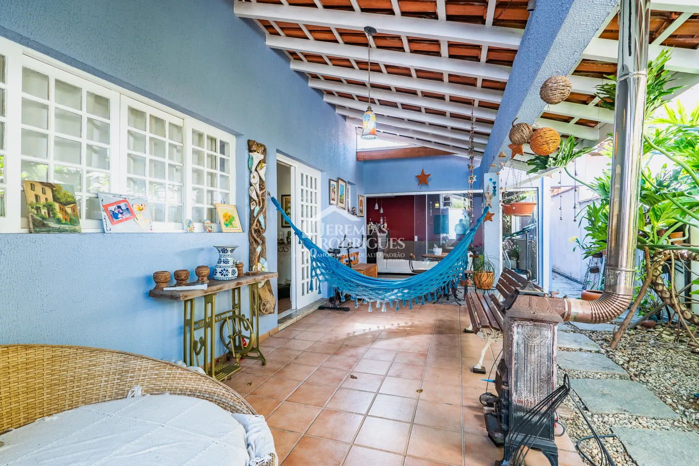 Casa com 3 dormitórios, 396 m² - Condomínio Village Paineiras - Pindamonhangaba/SP.