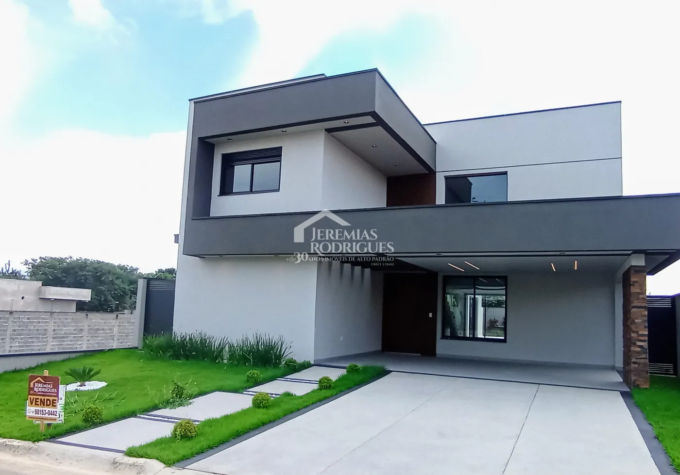 Casa para venda com 4 dormitórios no Condomínio Village Splendore em Pindamonhangaba/SP
