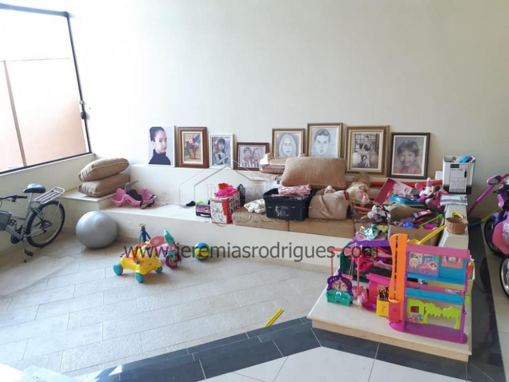 Casa à venda por R$ 3.500.000,00 - Taubaté/SP