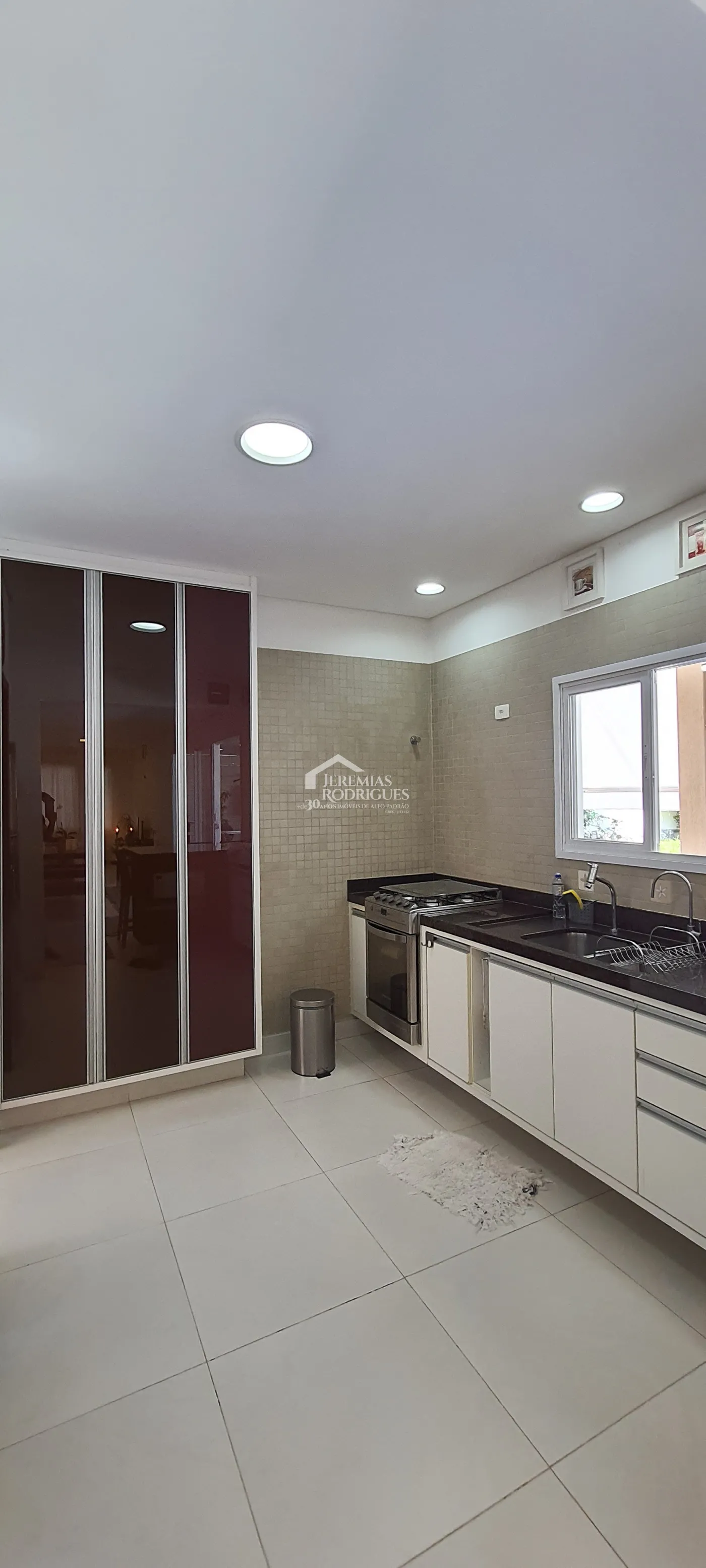 Casa com 3 suítes para venda no Condomínio Campos Do Conde II Versailles em Tremembé/SP