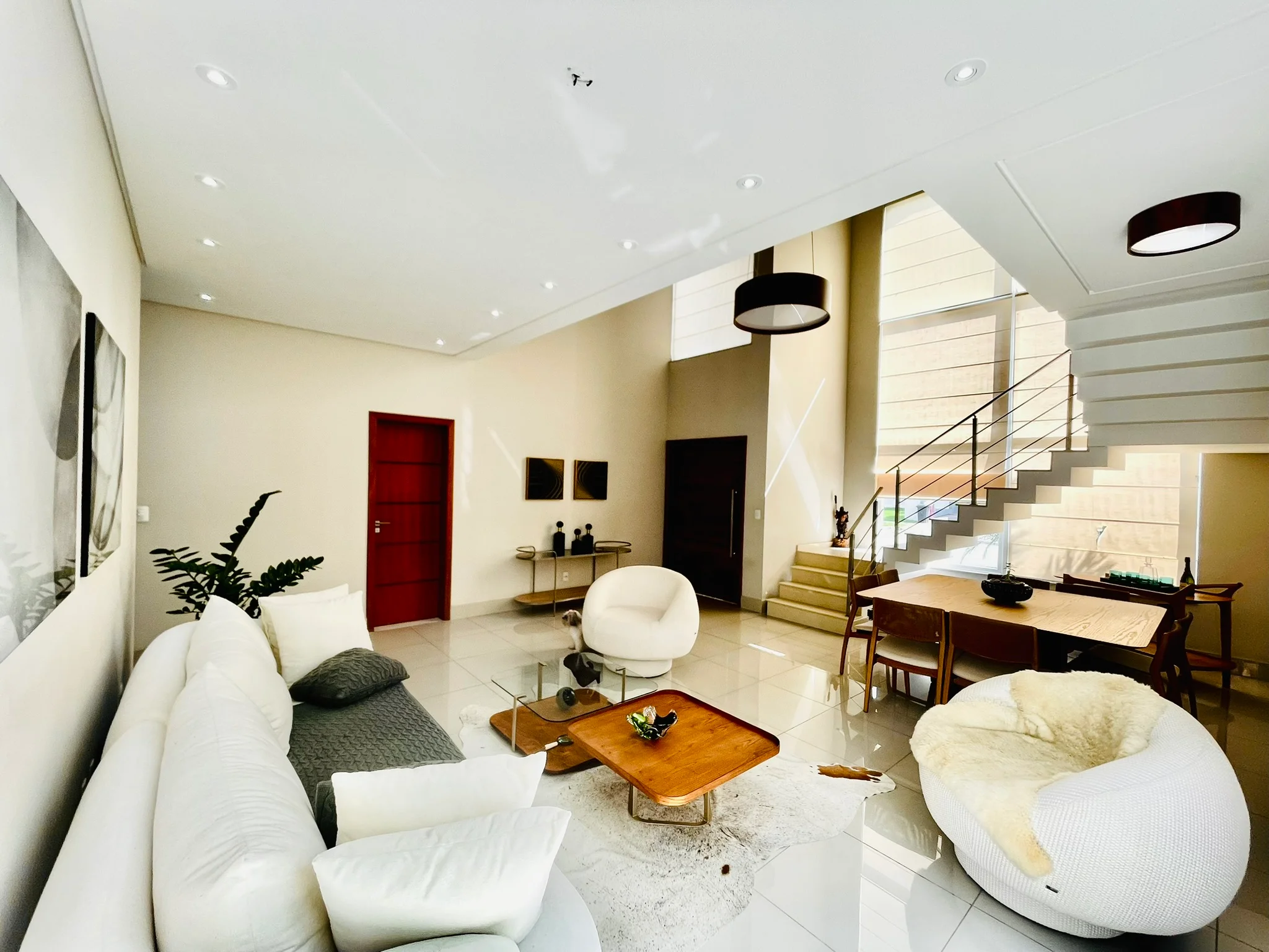 Casa à venda com 3 suítes no Condomínio Residencial San Marco em Taubaté/SP