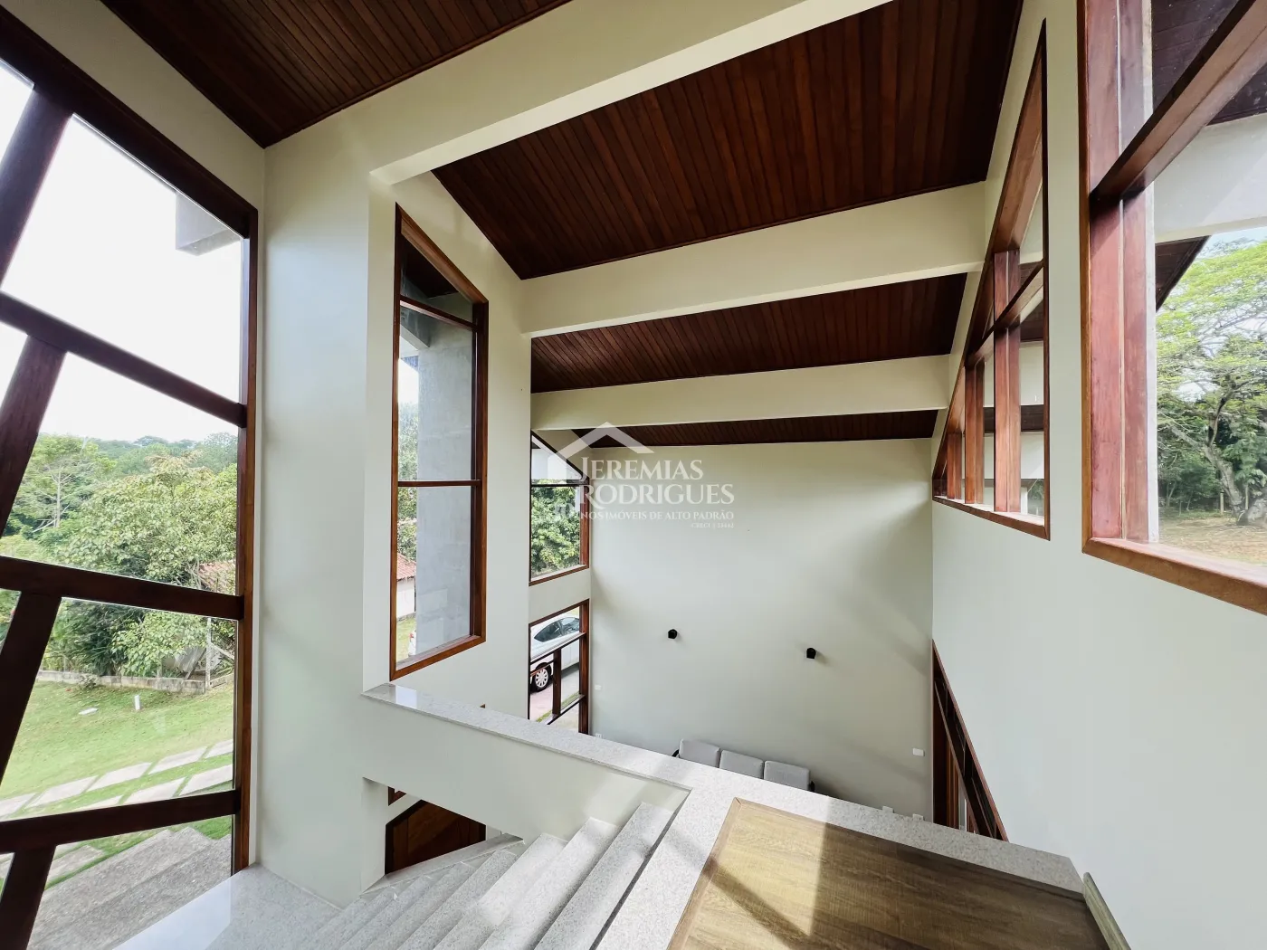 Casa com 3 dormitórios, 281 m² - Condomínio Chácaras Cataguá - Taubaté/SP