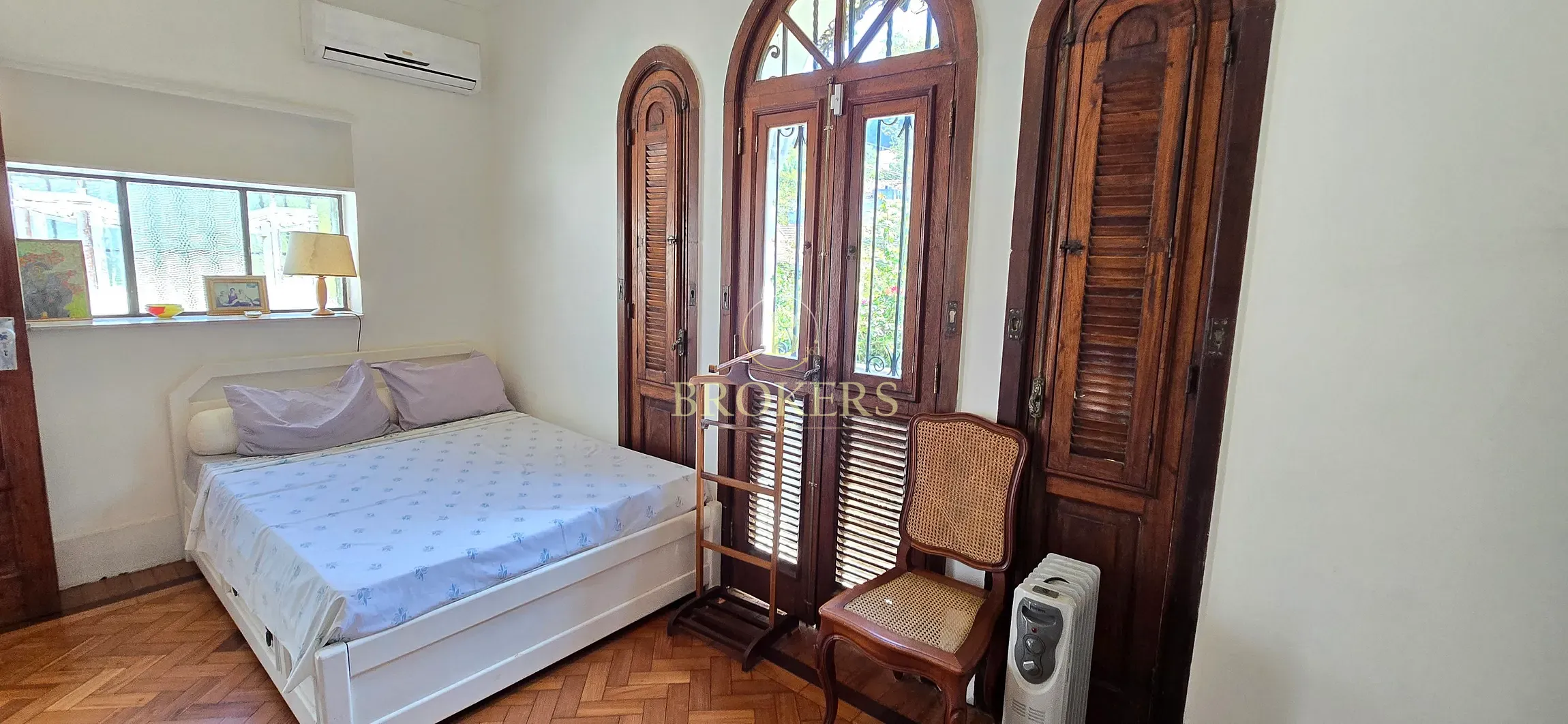 Mansão Colonial a venda em Santa Teresa: 2 Casas, Piscina e Área Gourmet. Terreno de 2.000m² , vist — foto 47