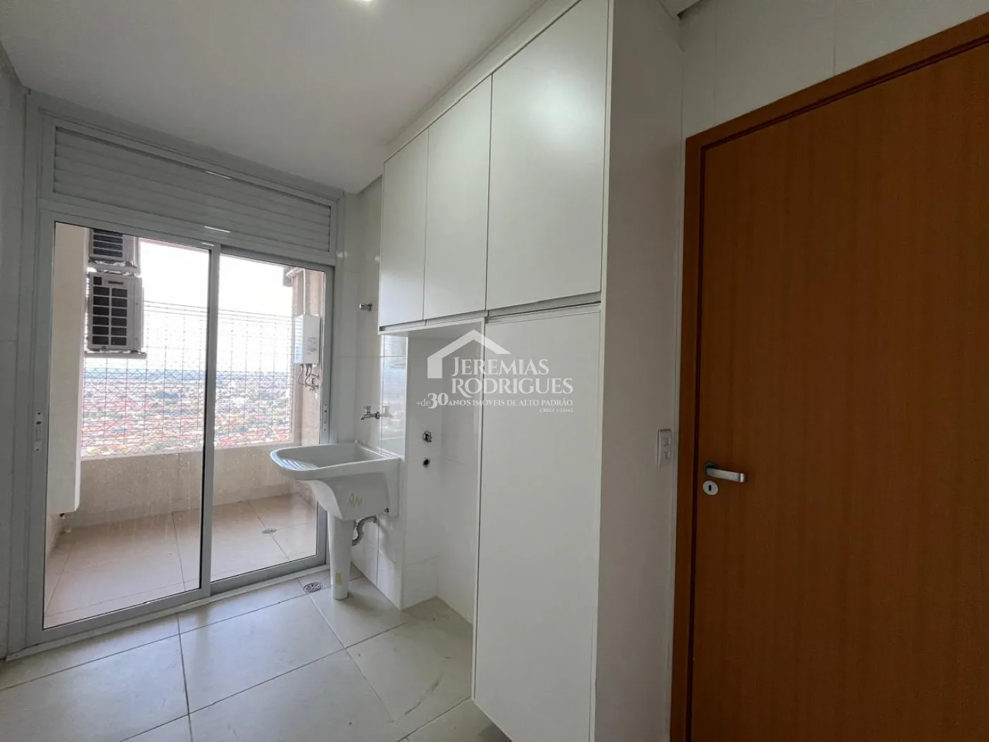 Apartamento com 3 suítes, 155 m² - Condomínio Residencial Renaissance - Taubaté/SP