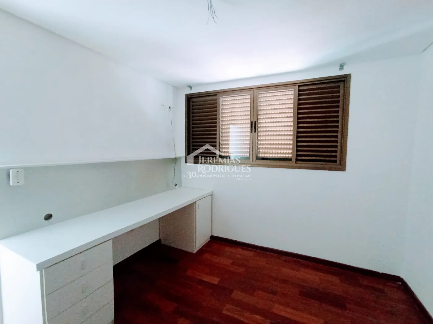 Apartamento com 2 dormitórios, 107 m² - Edifício Jabuticabeiras - Taubaté/SP.