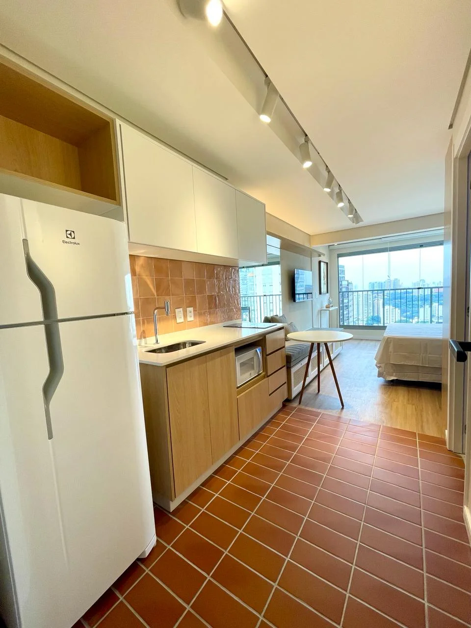 Vila Mariana | Studio mobiliado a 500 m do Metrô Ana Rosa | Cyrela