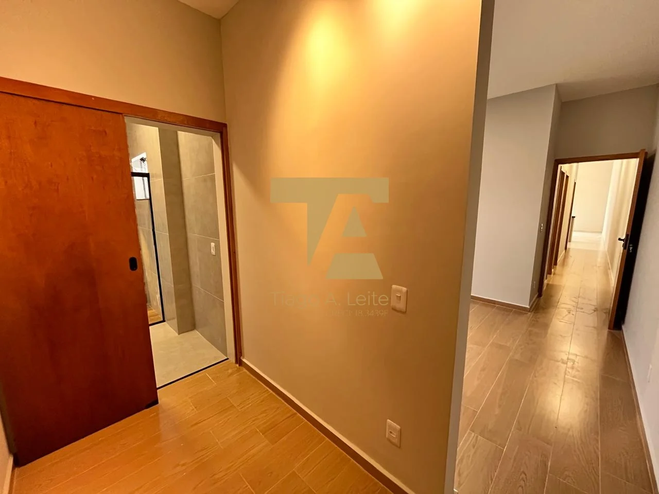 Casa à Venda no Loteamento Flamboyant Pindamonhangaba SP | 3 Quartos com Suíte e Closet — foto 5