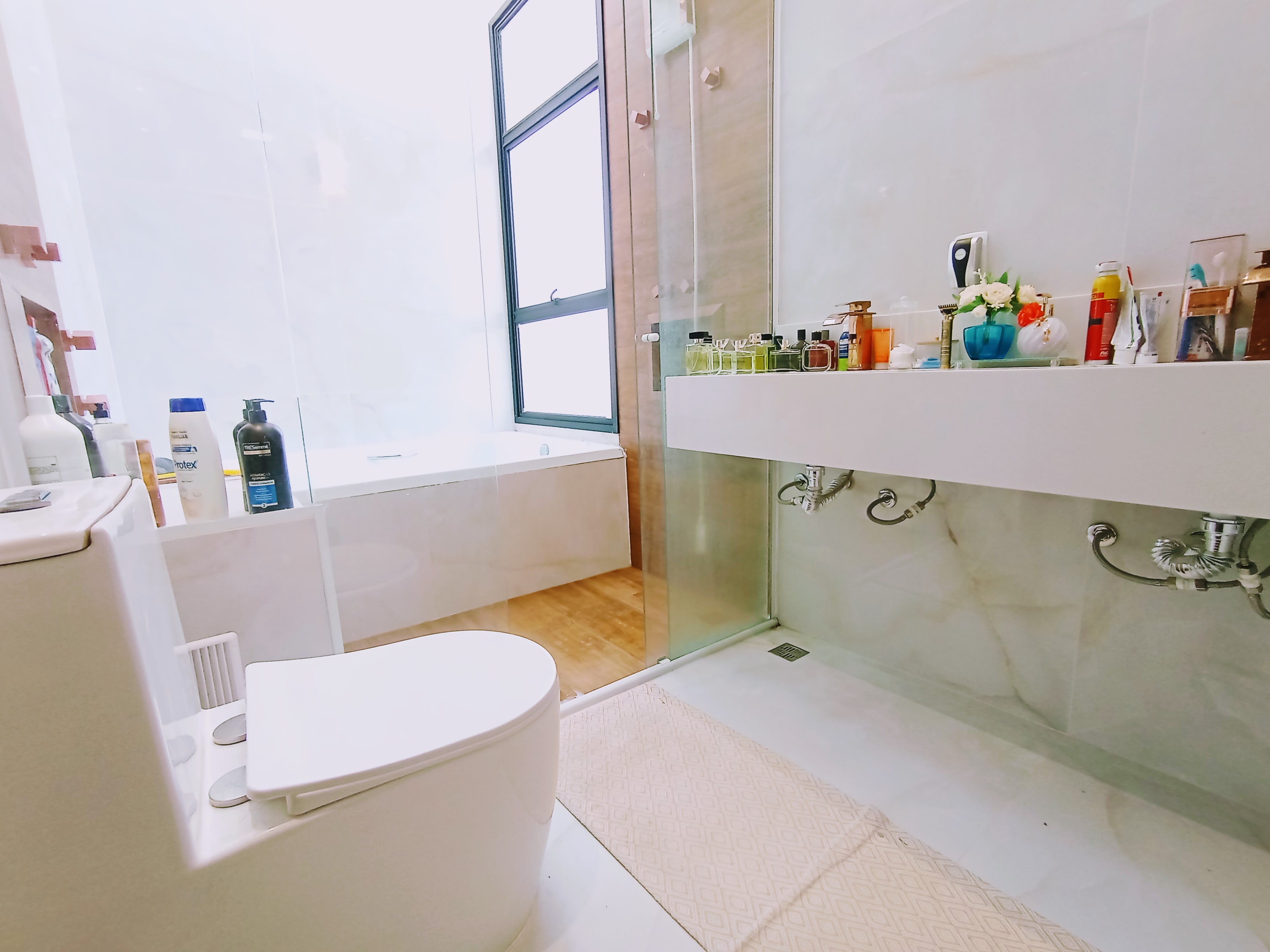 Casa à venda com 4 dormitórios no Condomínio Cyrela Landscape em Taubaté/SP.