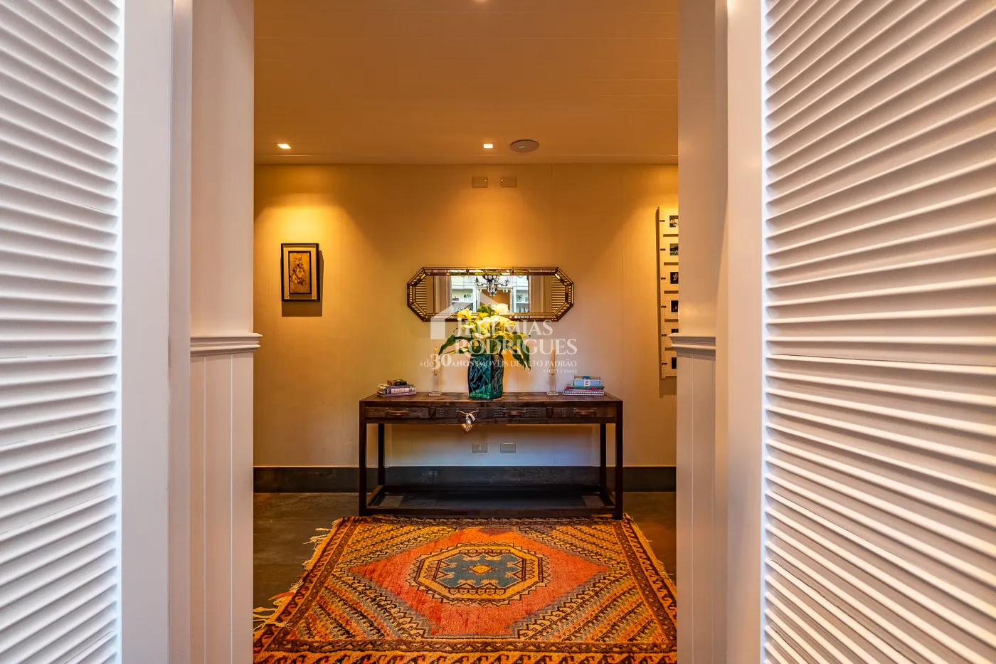 Casa com 7 suítes, 770 m² - Pedra do Fogo - Campos do Jordão/SP.