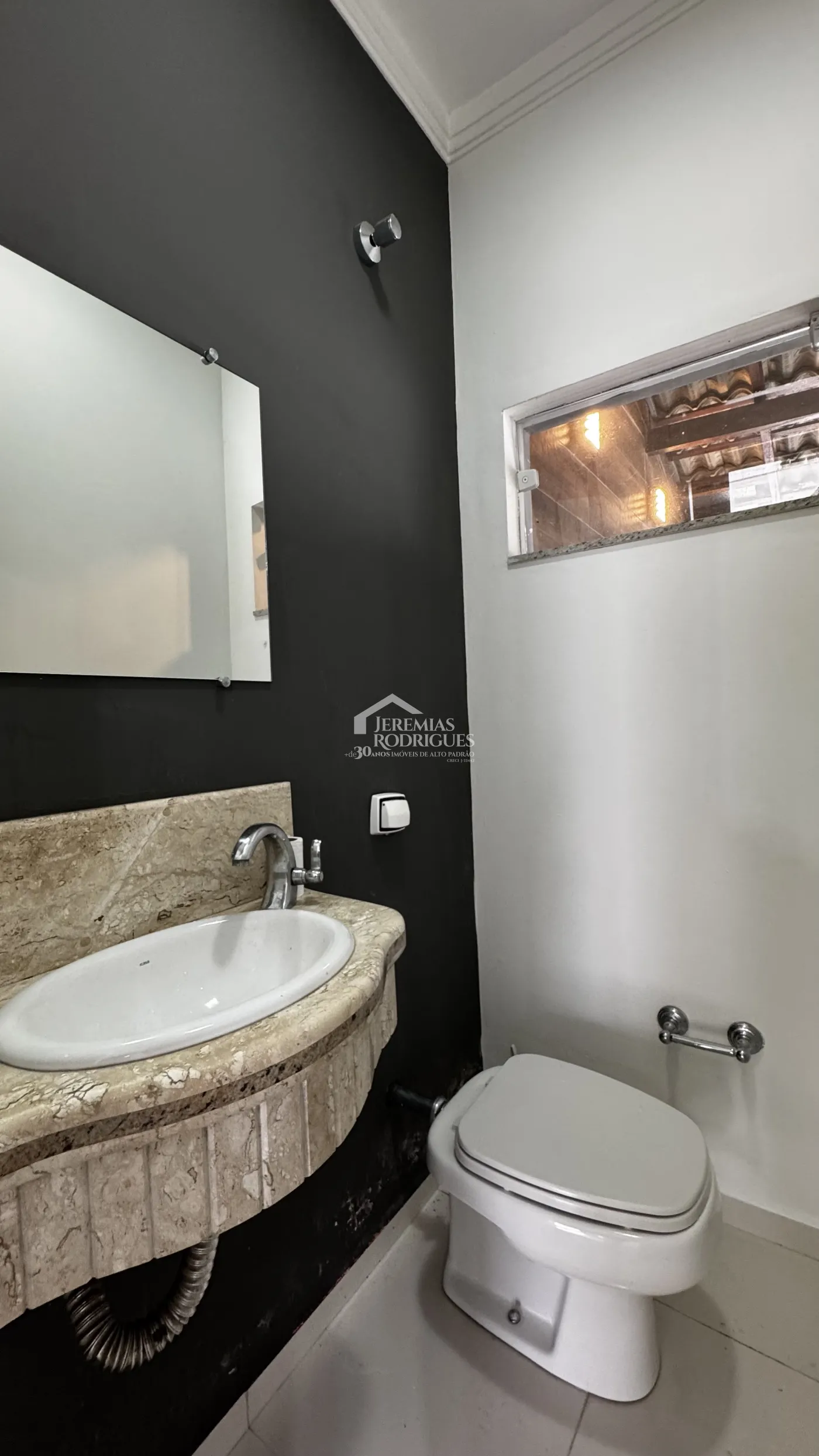 Casa com 3 dormitórios, 240 m², à venda por R$ 1.300.000- Nossa Senhora do Perpétuo Socorro - Pindamonhangaba/SP