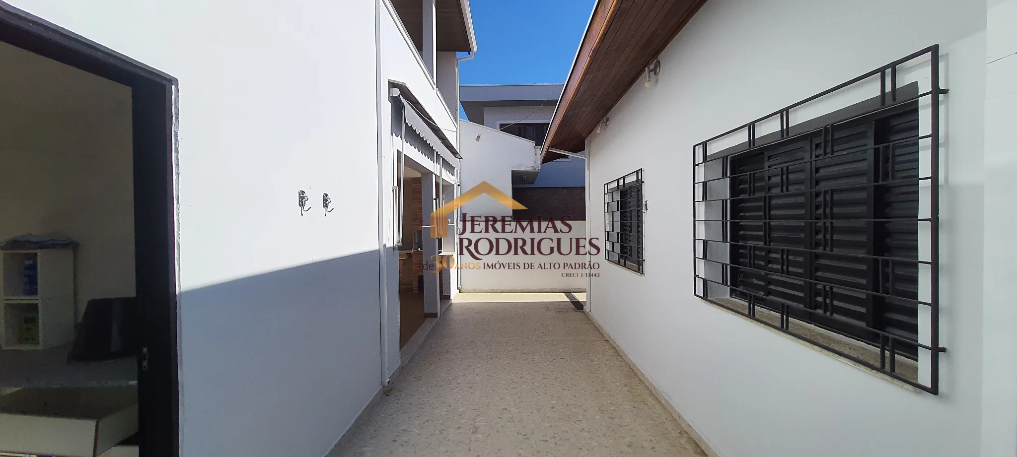 Casa á venda no Bairro Jardim Russi em Taubaté/SP. — foto 23
