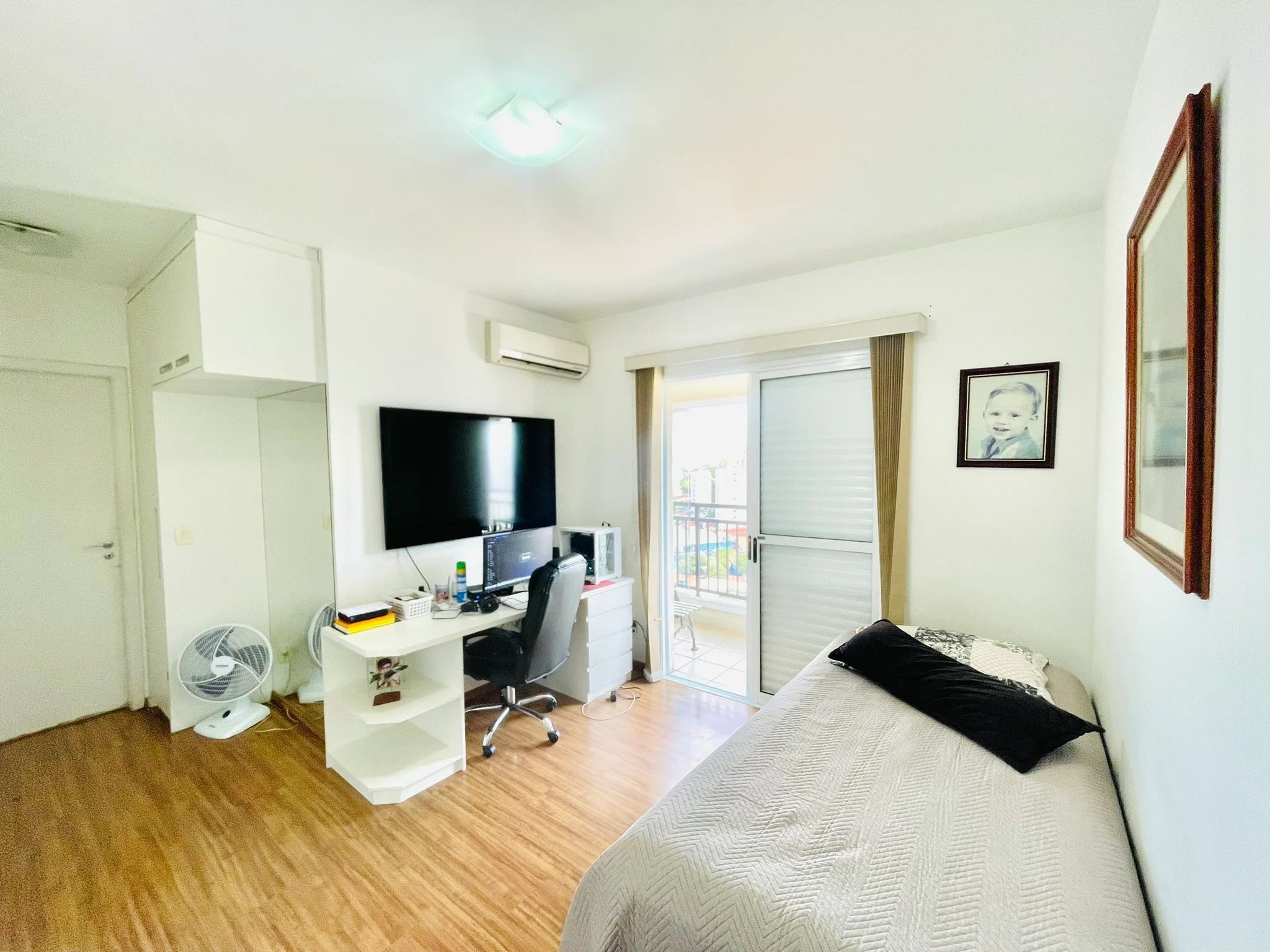 Cobertura duplex à venda no Edifício San Paolo em Taubaté/SP. 