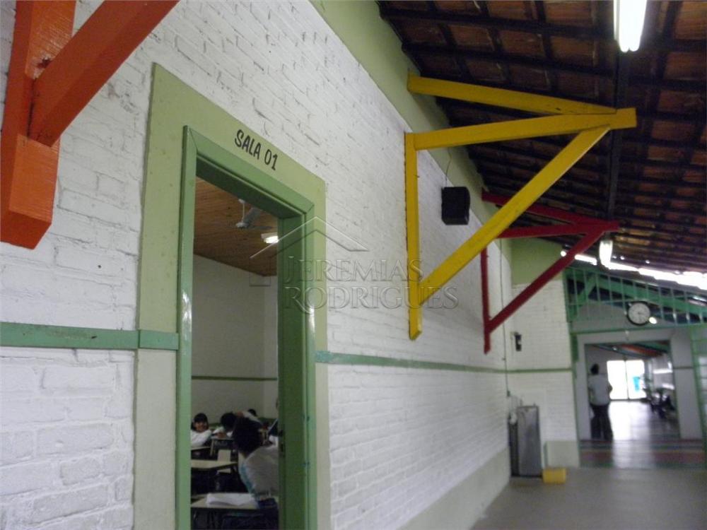 Casa à venda por R$ 2.500.000,00 - Pindamonhangaba/SP