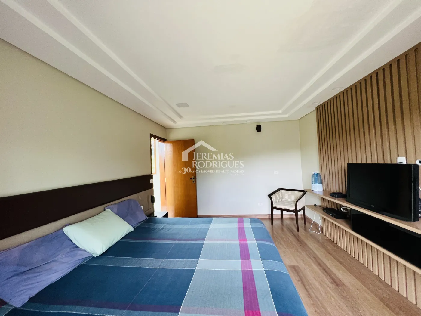 Casa com 3 dormitórios, 281 m² - Condomínio Chácaras Cataguá - Taubaté/SP