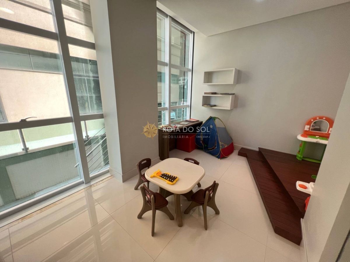 Palazzo del Mare Apartamento Frente Mar 4 Suítes na Meia Praia — foto 34