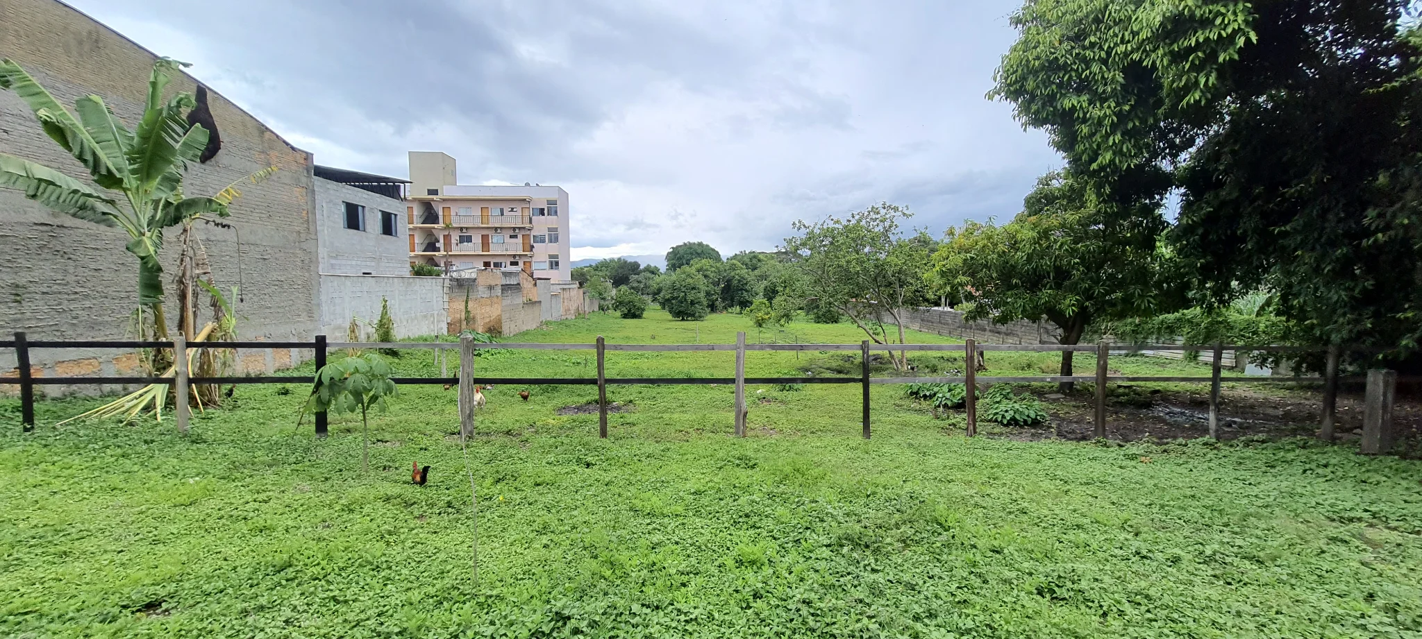 Área à venda com 7.620 m² no bairro Areão em Taubaté/SP. 