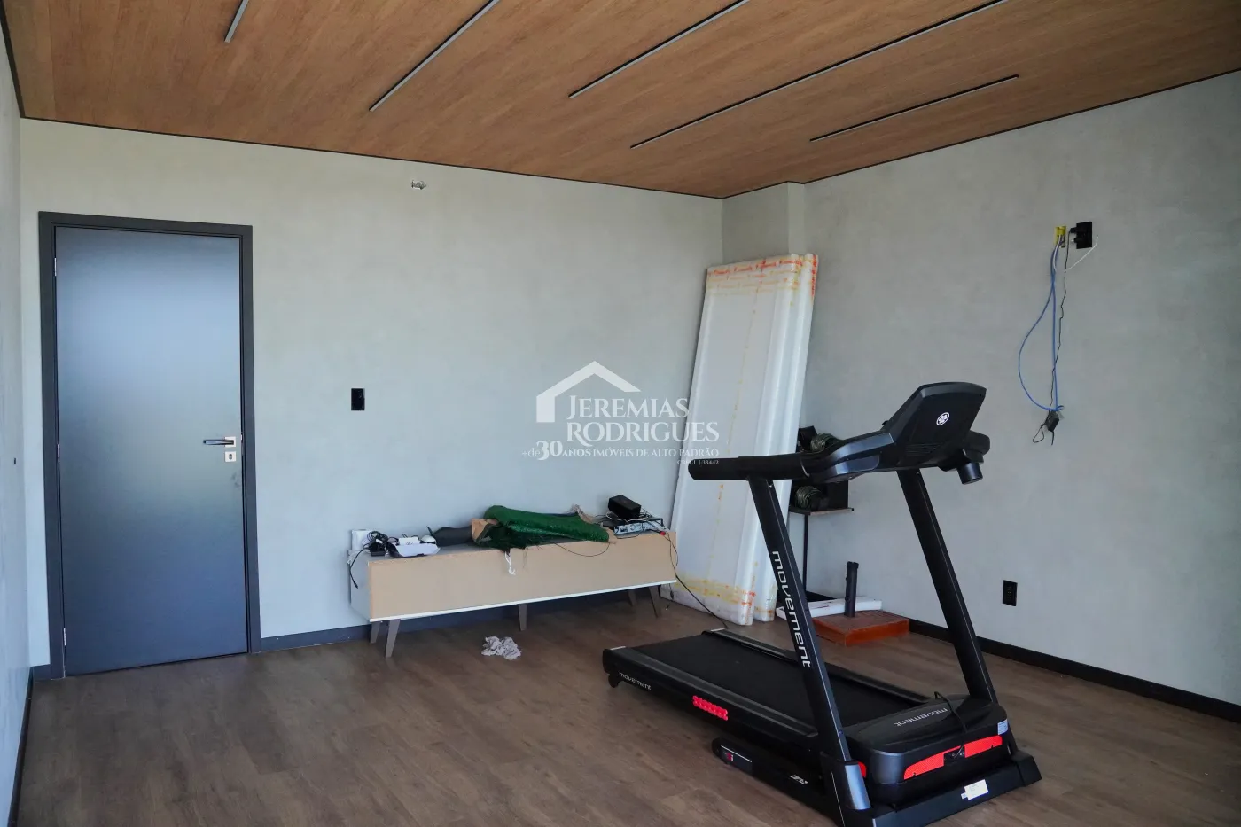 Casa com 4 dormitórios, 550 m² - Condomínio Village da Serra - Tremembé/SP