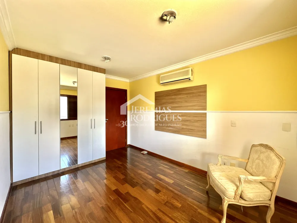 Casa com 4 quartos, 617 m² - Condomínio Taubaté Village - Taubaté/SP