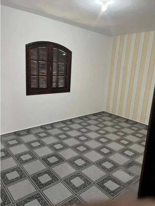 Casa GRANDE, 153m², Térrea com 03 quartos, 02 Vagas de Garagem Coberta, para locação no Jardim Ipê 4, São Bernardo do Campo - SP